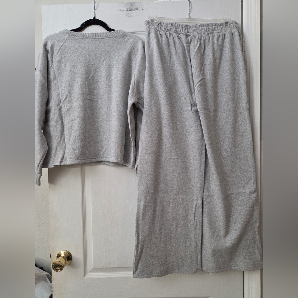 NWT Zenana 2 Piece Long Sleeve Top And Long Bottom Grey Outfit Sz L - Picture 3 of 5
